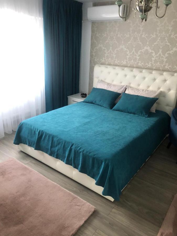 Tudor Apartment Brăila Екстериор снимка